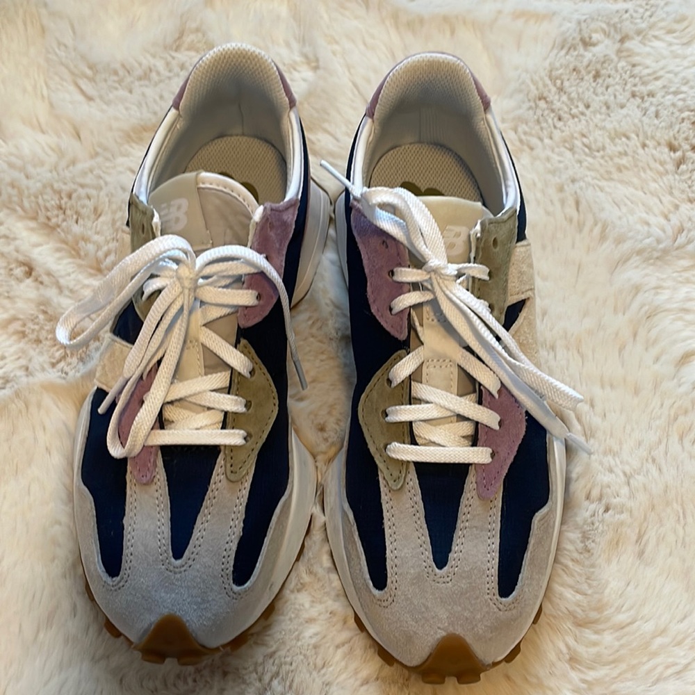Brand new NEW balance shoes